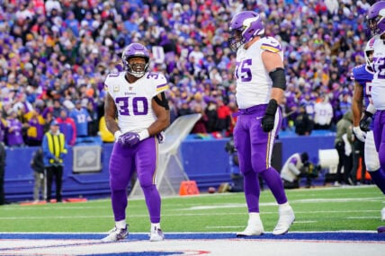 The 2 Moves to Easily Eliminate All The Vikings’ Salary Cap Debt