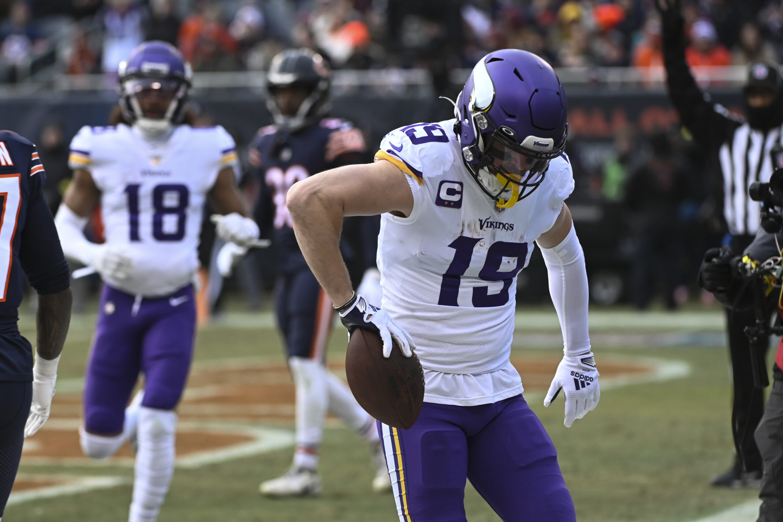 Vikings WR Adam Thielen feels 'rejuvenated' as he enters his 10th