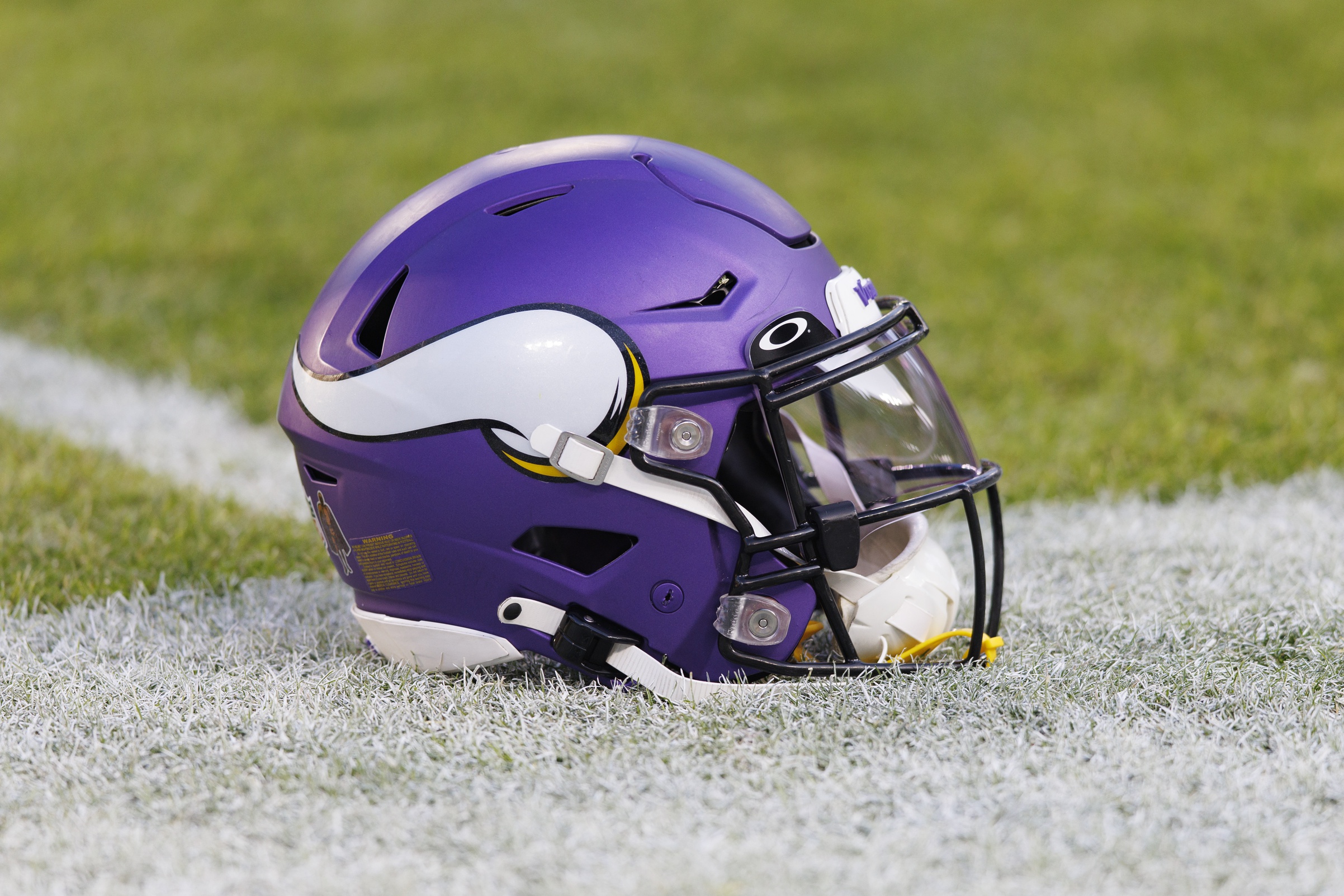 Vikings get the top CBS broadcast crew for Sunday's national broadcast