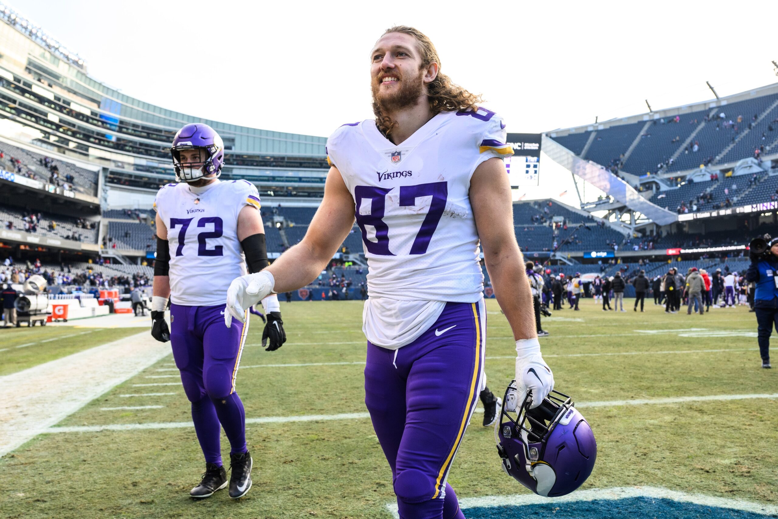 Vikings: T.J. Hockenson gives update on training camp illness