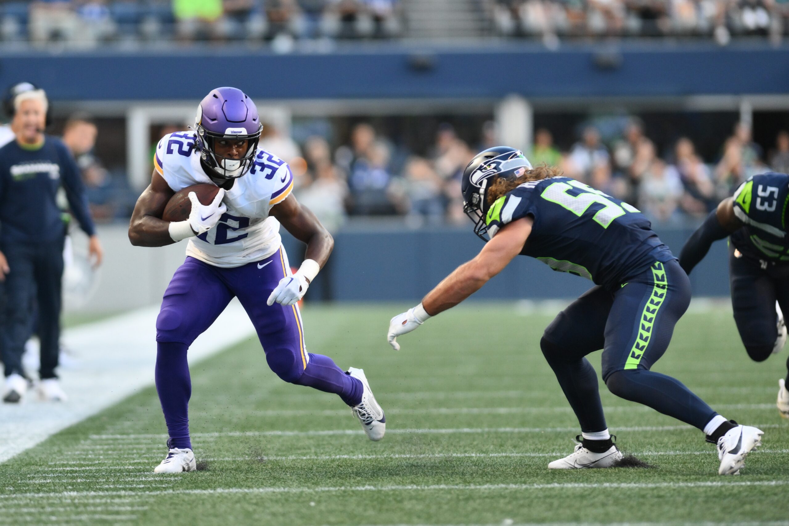 Vikings fall 24-16 to Titans after resting most of their starters