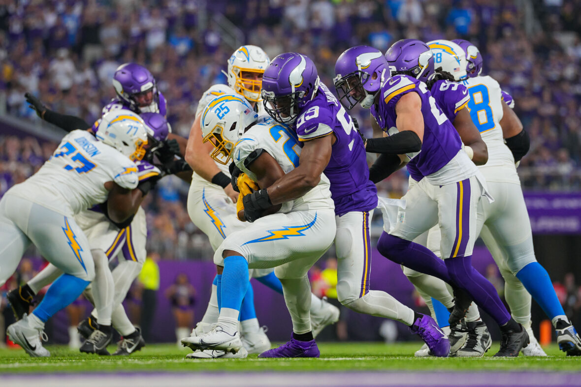 Vikings final injury Report: Lewis Cine out, Marcus Davenport questionable