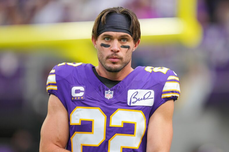 Harrison Smith: Full-Time Safety, Part-Time... Welder?